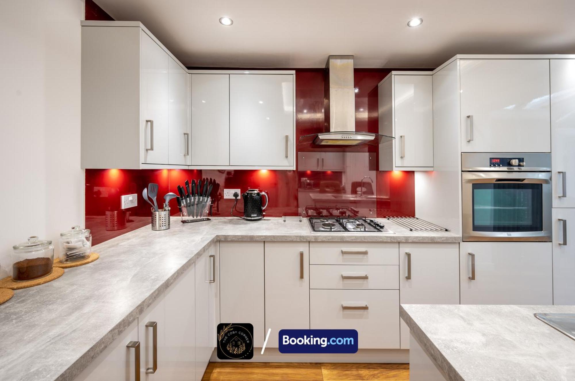 Appartement Cosy 3-Bed House, Garden & Free Parking In Stretford à Manchester Extérieur photo